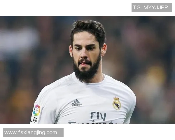 伊斯科队友相撞双双伤退,西班牙足球风云再起 伊斯科队友相撞双双伤退,西班牙足球风云再起